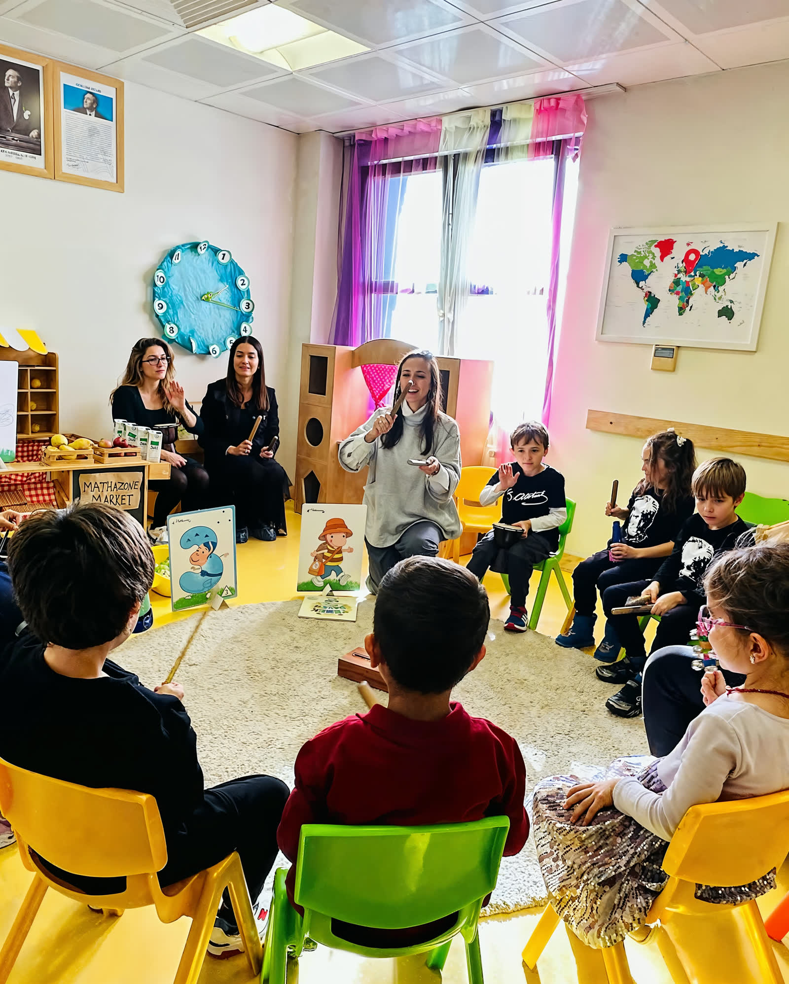 Sınıfta çember saati: öğretmenler ve çocuklar